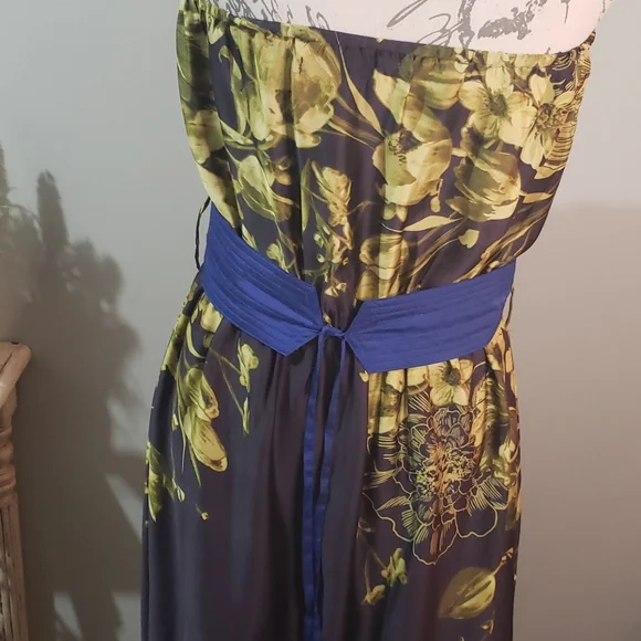 Strapless L boutique long floral maxi dress - Picture 6 of 16